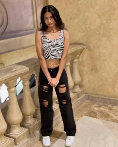 shahneel gill height