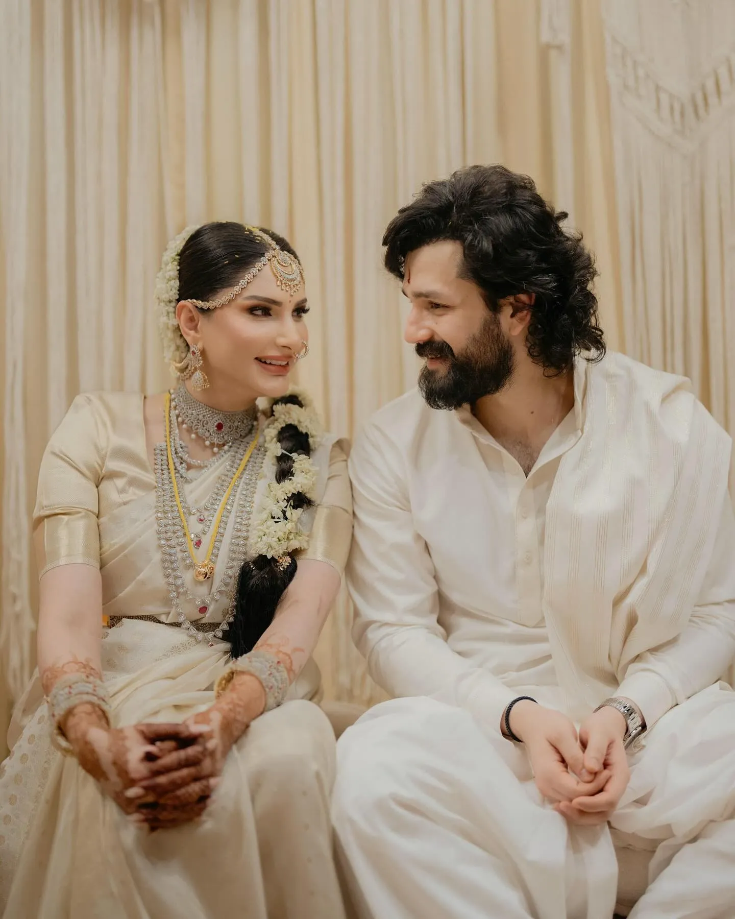 akhil akkineni zainab ravdjee wedding