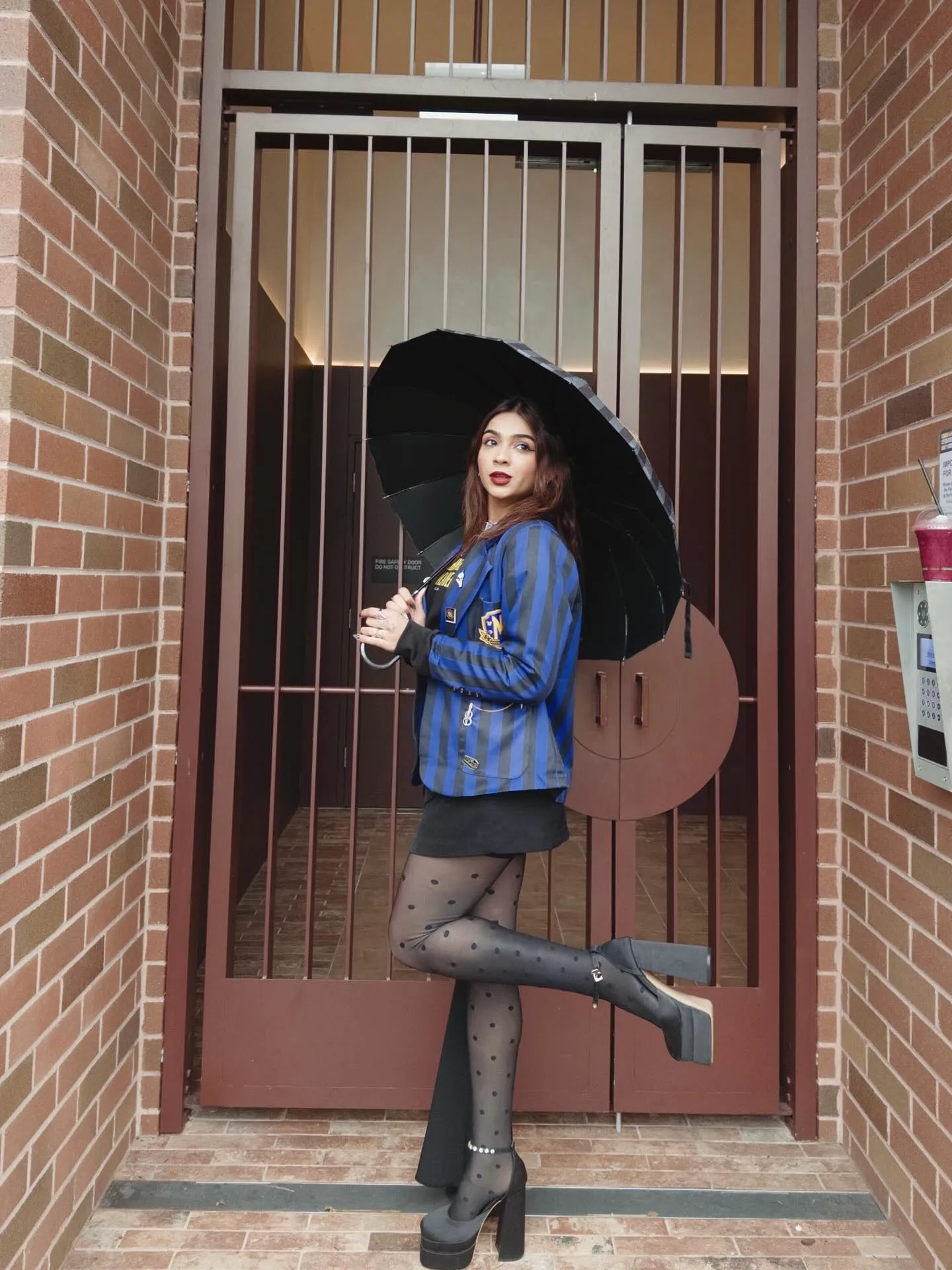 apoorva mukhija height in cm