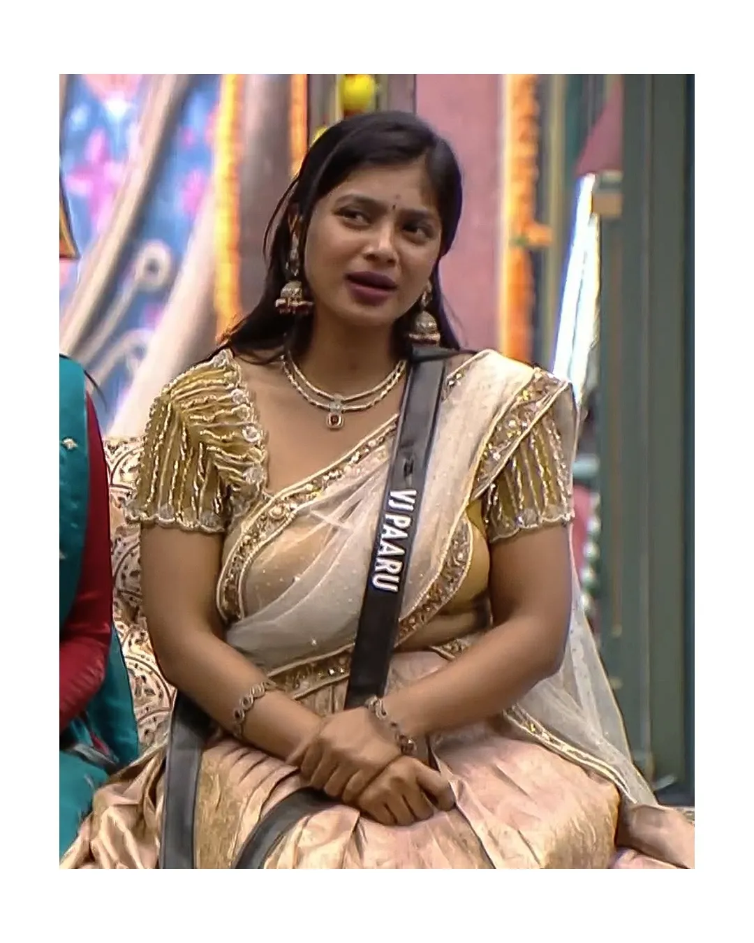 bigg boss 9 vj parvathy age