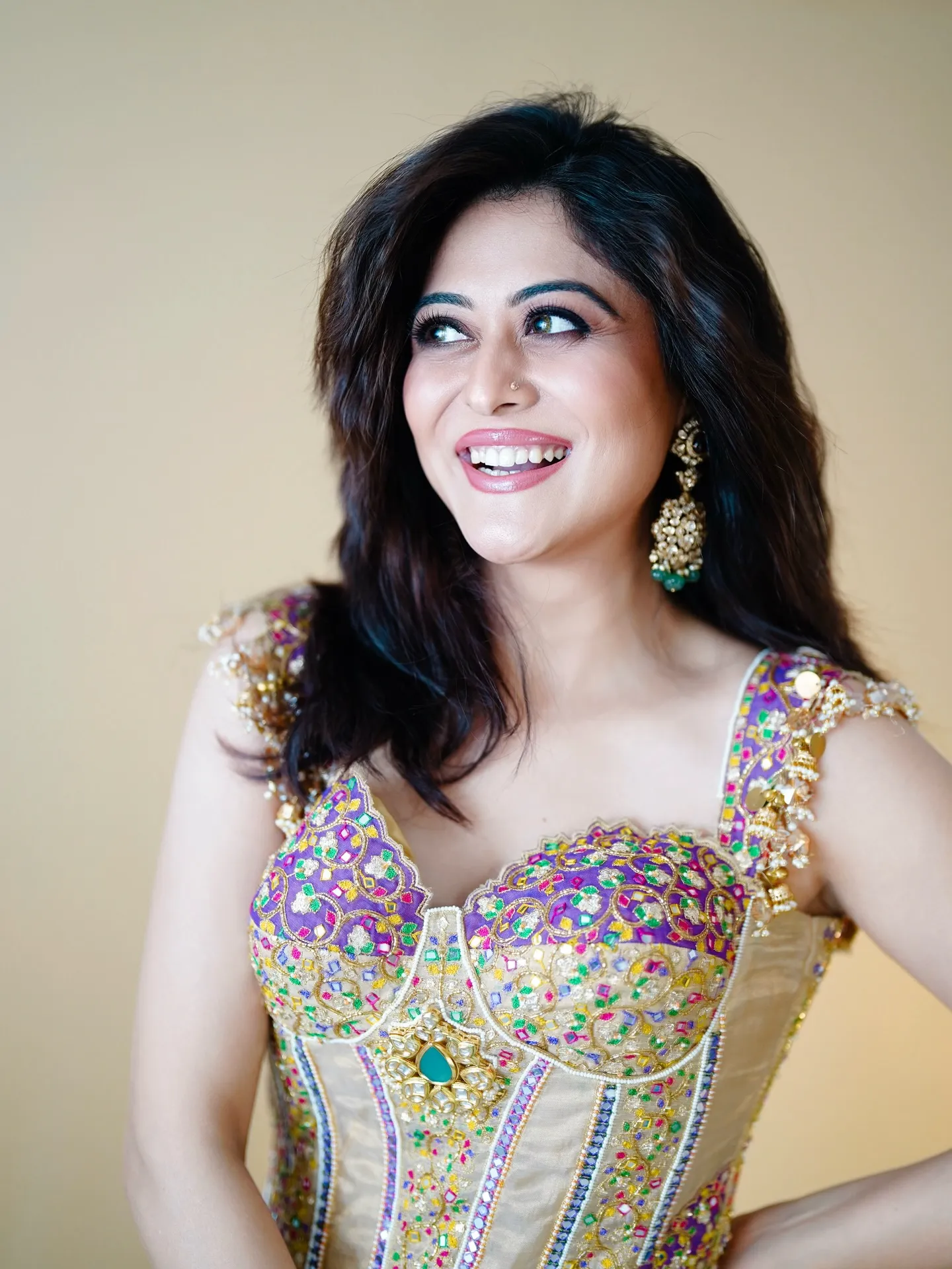 shafaq naaz and falaq naaz age difference